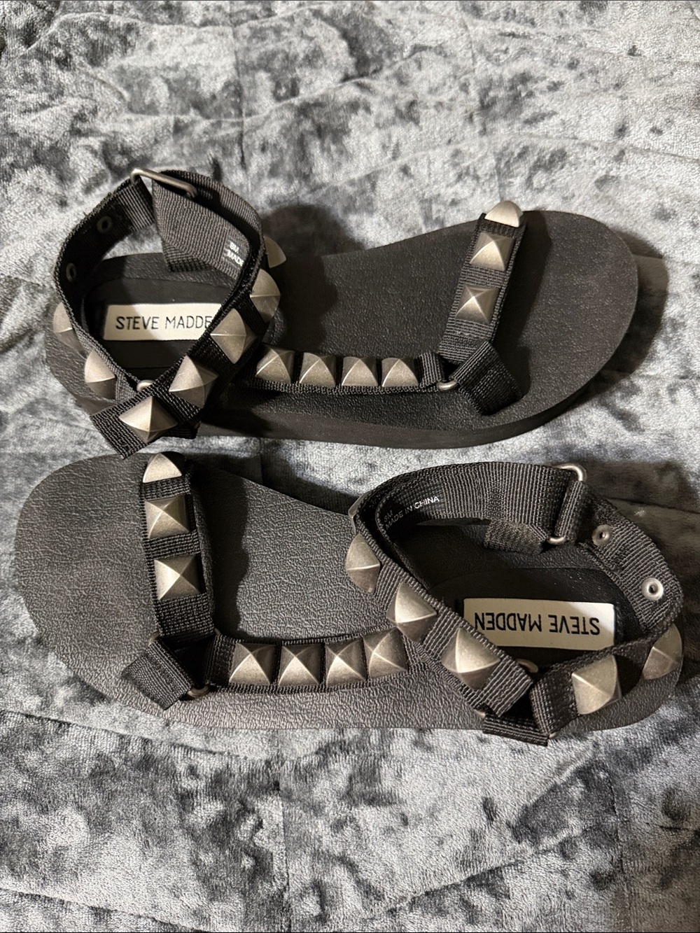 Steve Madden Black Pyramid-Stud Strap Sandals
